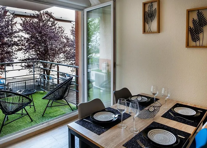 Lägenhet Appart. T 1 Bis, Centre Ville, Entierement Renove *