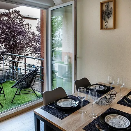 아파트 Appart. T 1 Bis, Centre Ville, Entierement Renove *