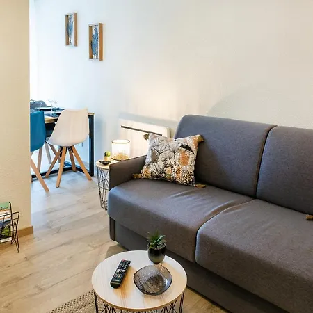 Apartment Appart. T 1 Bis, Centre Ville, Entierement Renove