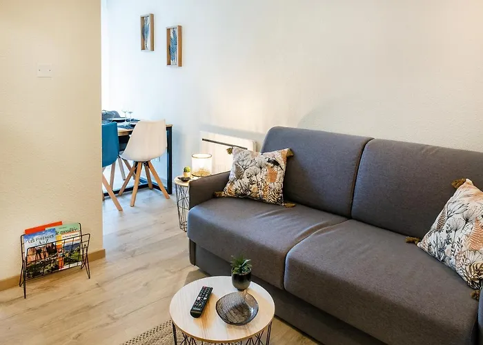 Apartment Appart. T 1 Bis, Centre Ville, Entierement Renove